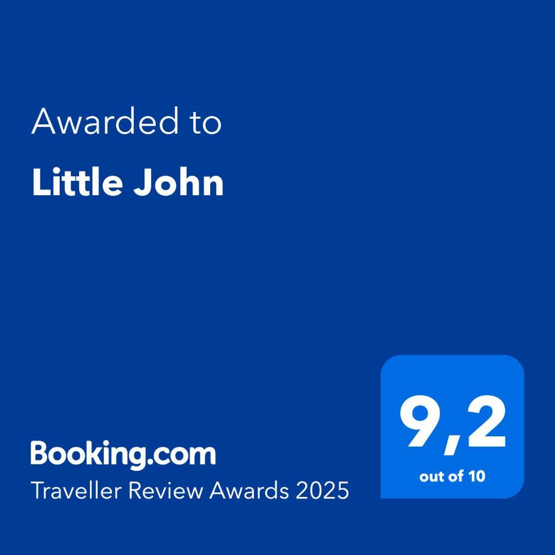 Little John * Frejus